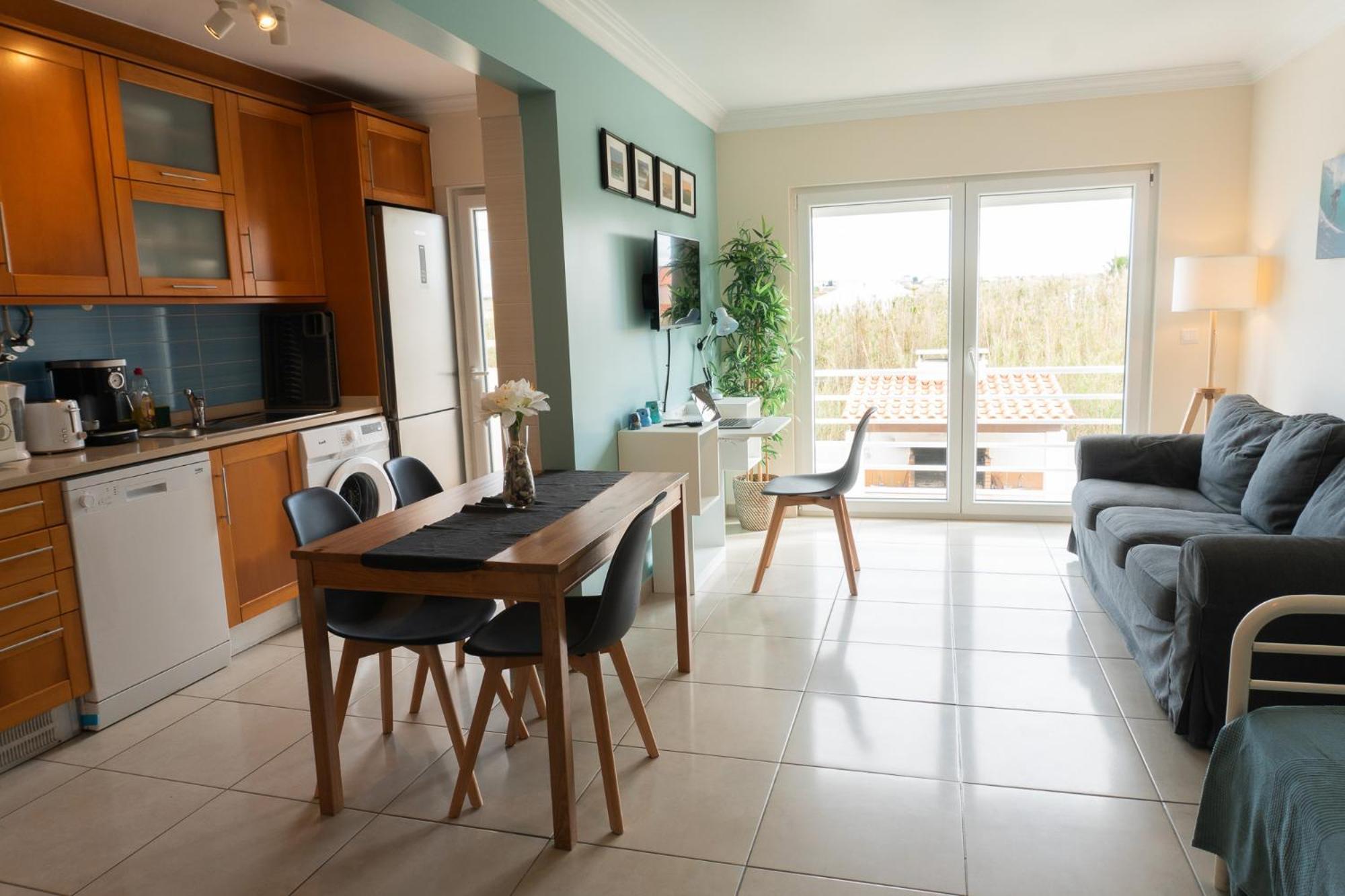 Apartments Baleal: Close To The Sea + Pool エクステリア 写真