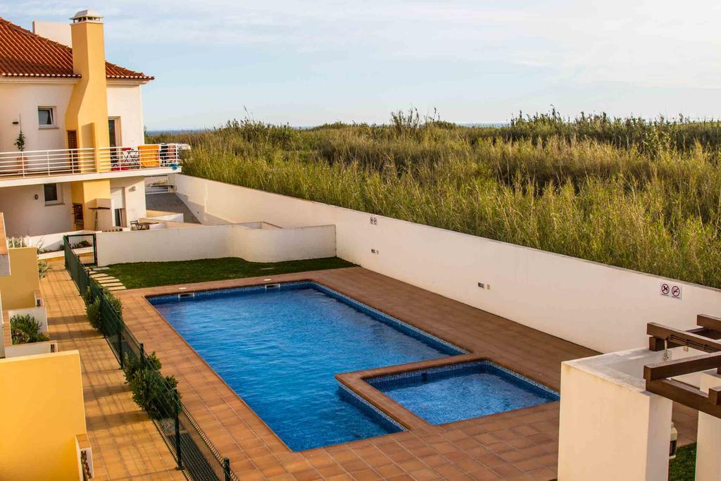 Apartments Baleal: Close To The Sea + Pool エクステリア 写真